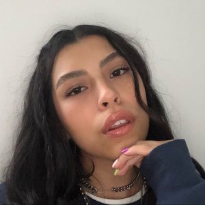 Meet your Posher, Breanna